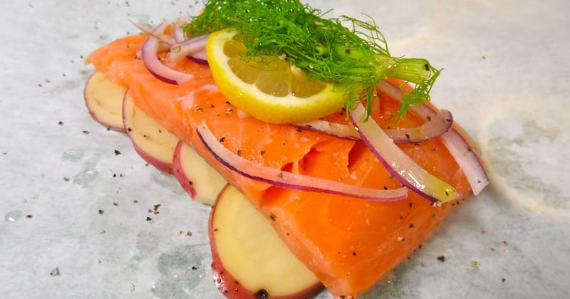 Saumon en papillote au citron et herbes fraîches : prêt en 20 minutes