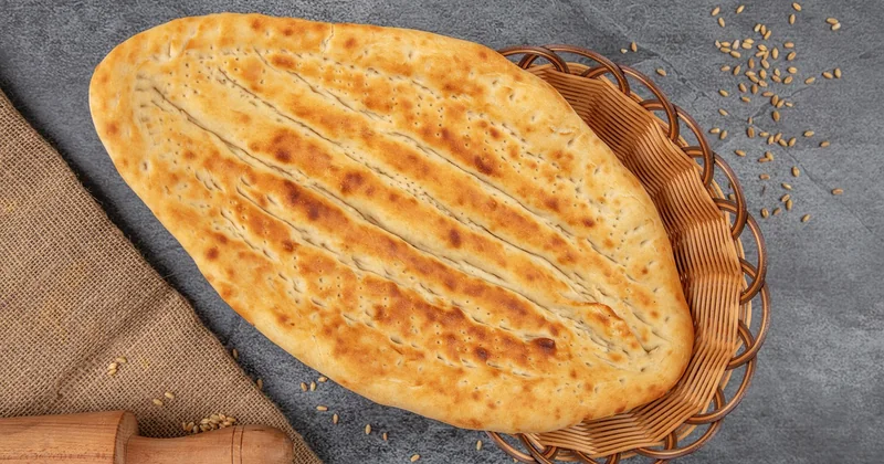 La recette du naan indien fait maison à la poêle